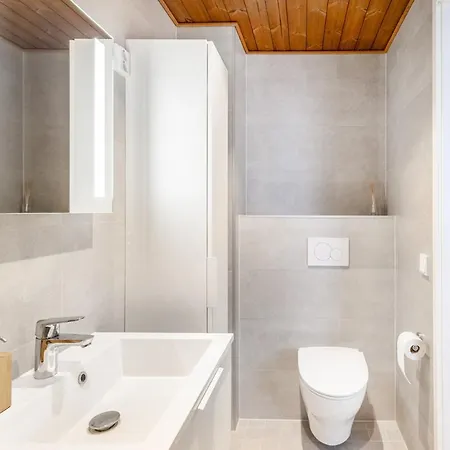 Upea Merenrannan Asunto 1-8 Henkiloelle Pateniemenranta Appartement *